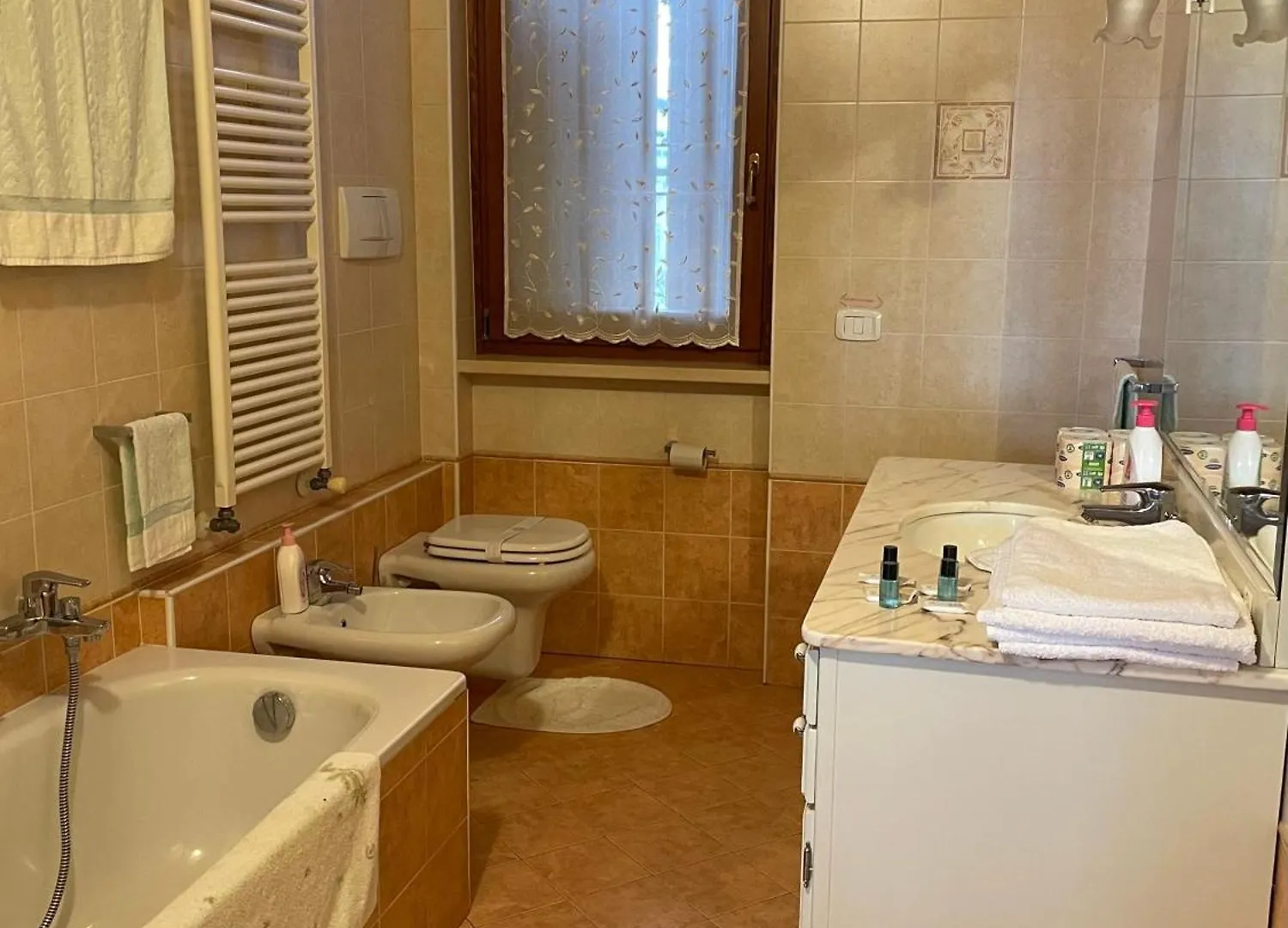 Villa Rondine Corno Alto